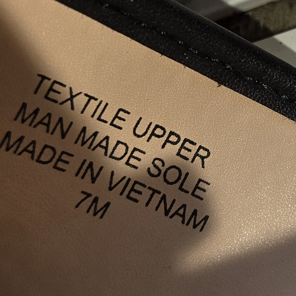 Ann Taylor Factory Raffia Wedge Sandals - Size 7 - Picture 9 of 9